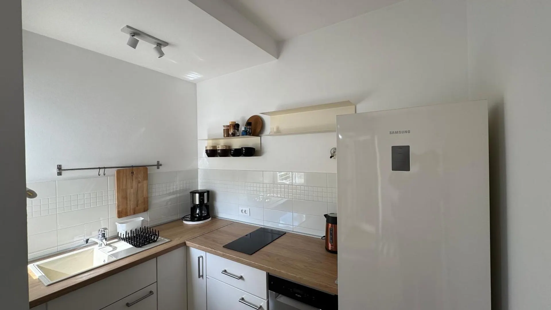 Apartments Mali Ivo Nin