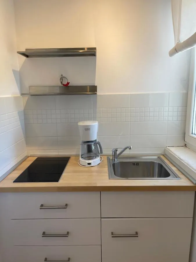 Apartments Mali Ivo Nin